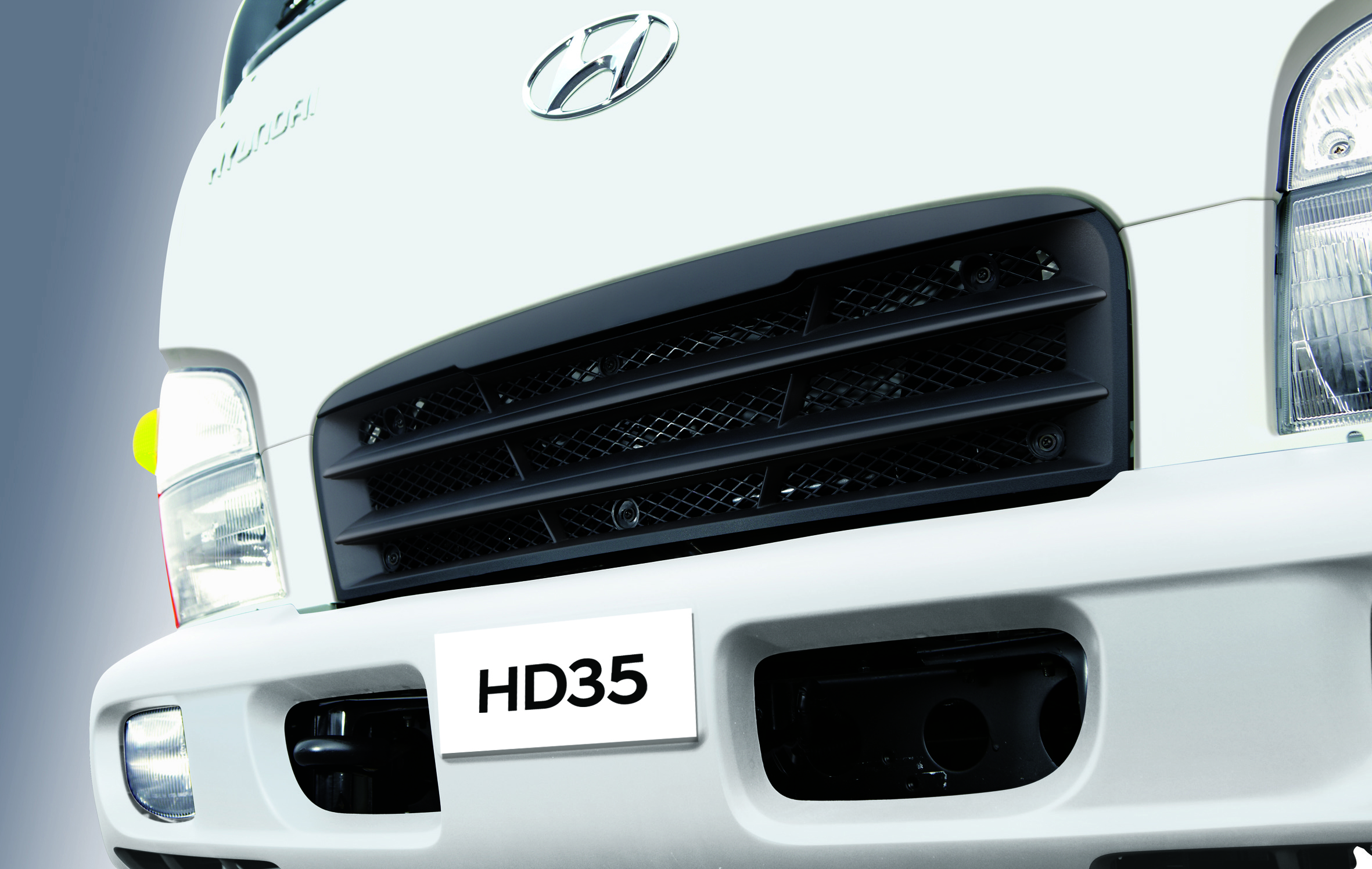 Промтоварный фургон Hyundai HD35